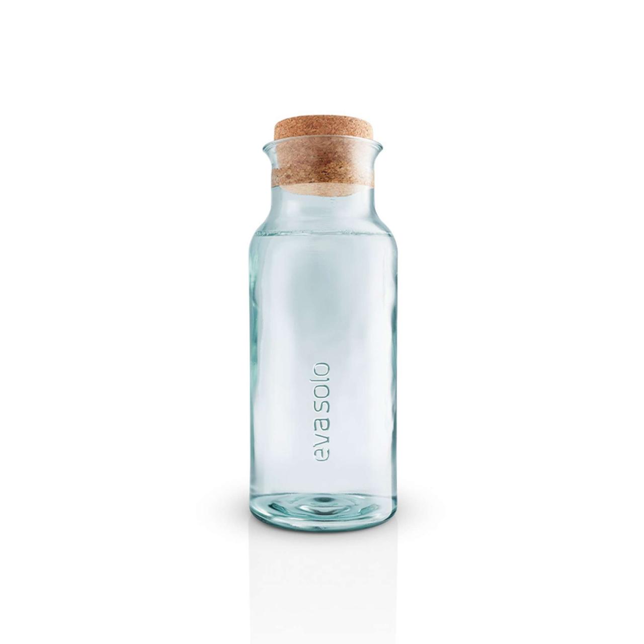 Recycled carafe w/cork 1.0 L