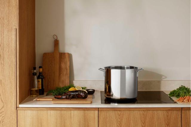 Stainless steel stock pot - 15 l