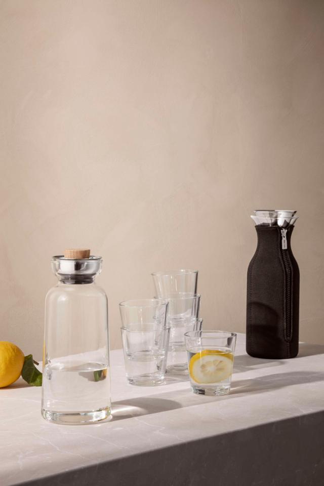 Fridge carafe 1.0 L Black